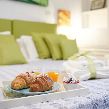 Milleduecento Luxury Nocleg ze śniadaniem 4*