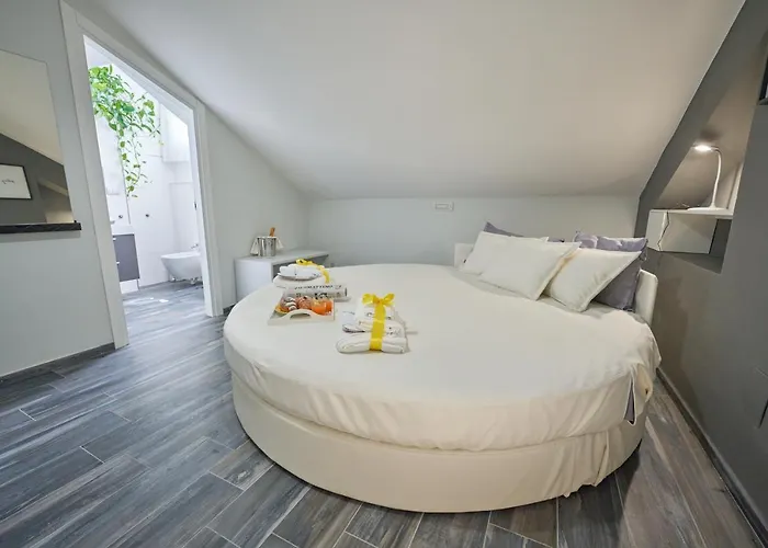 Milleduecento Luxury Bed and Breakfast 4*